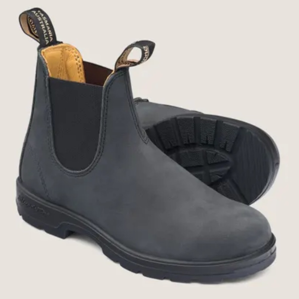 Rustic Black Blundstone Chelsea Boot women’s 9 (AUS 6)